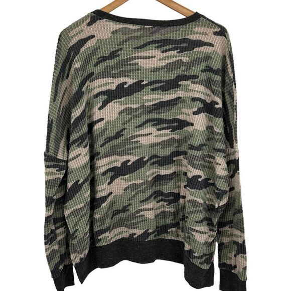 Spring Haze slouchy green camp waffle knit top  size medium - Picture 2 of 5